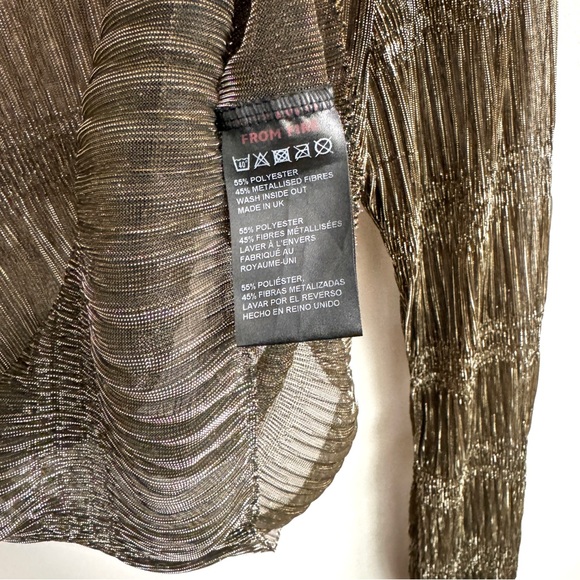 🎄Metallic Sheer Gold Long Sleeve Top - Picture 6 of 9